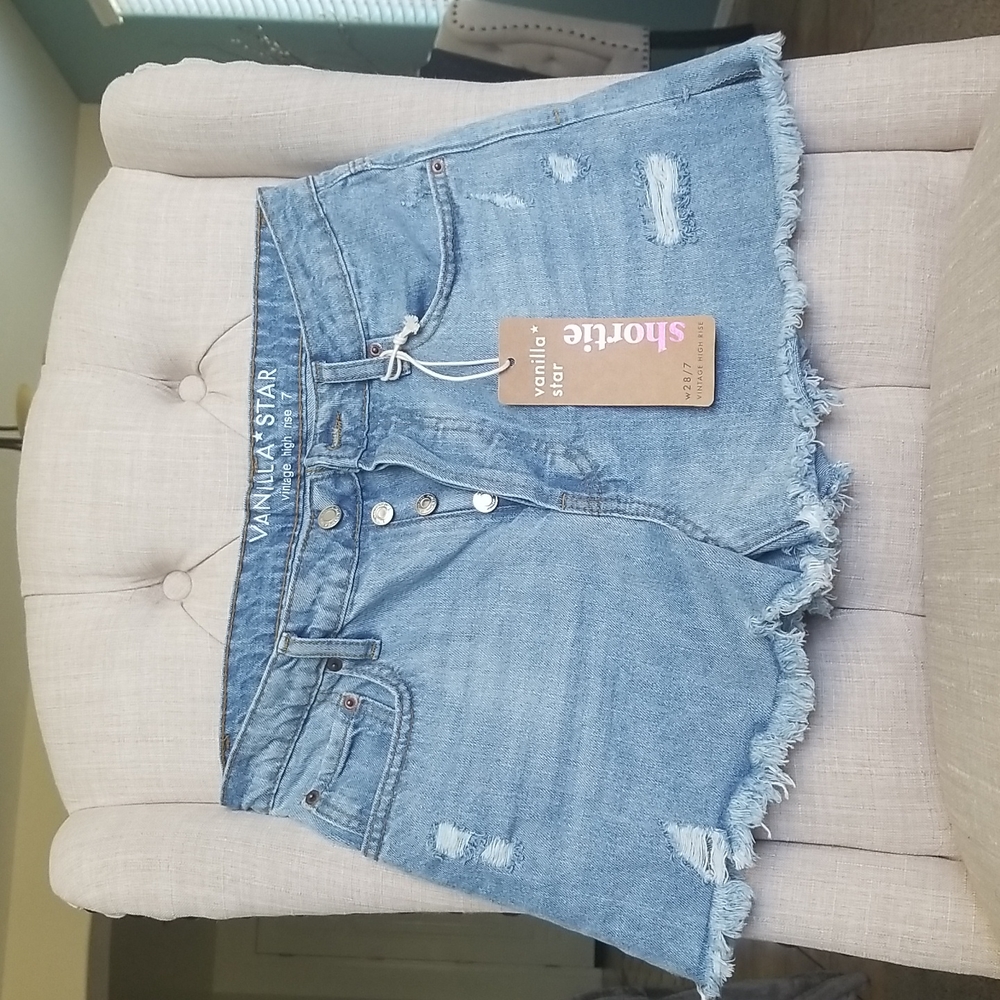 NWT Jean shorts Vanilla Star High Rise Size 7